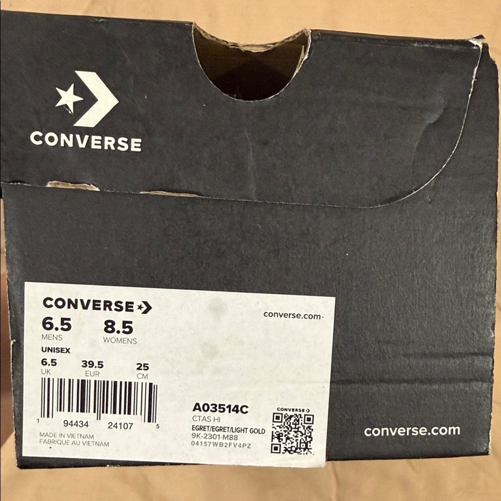 Converse Women's Cream High-Top Sneakers with Floral Embroidery - Picture 7 of 7